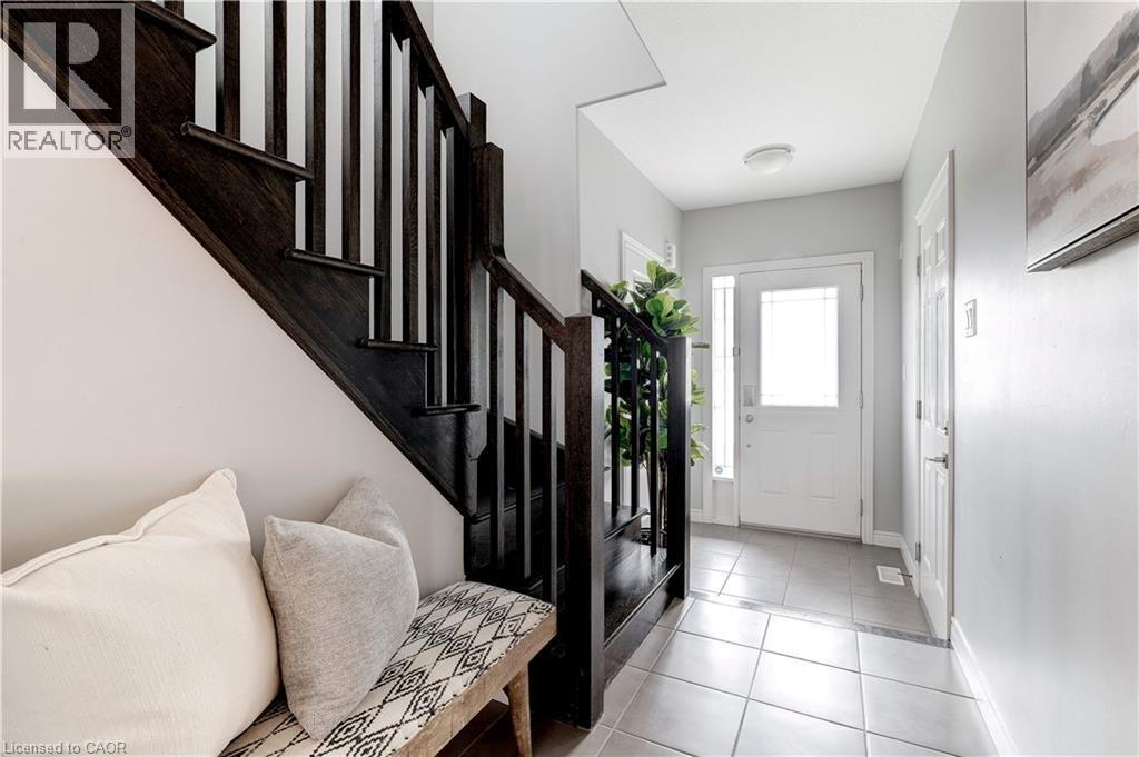 172 Westbank Trail, Stoney Creek, Ontario  L8J 0H3 - Photo 5 - 40784982