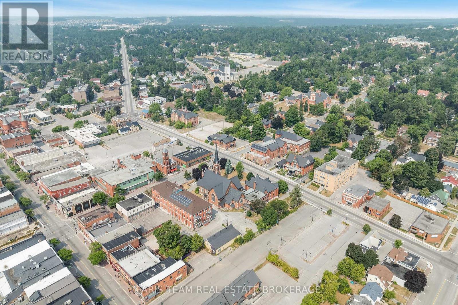 58 Peter Street N, Orillia, Ontario  L3V 4Y7 - Photo 43 - S12359904