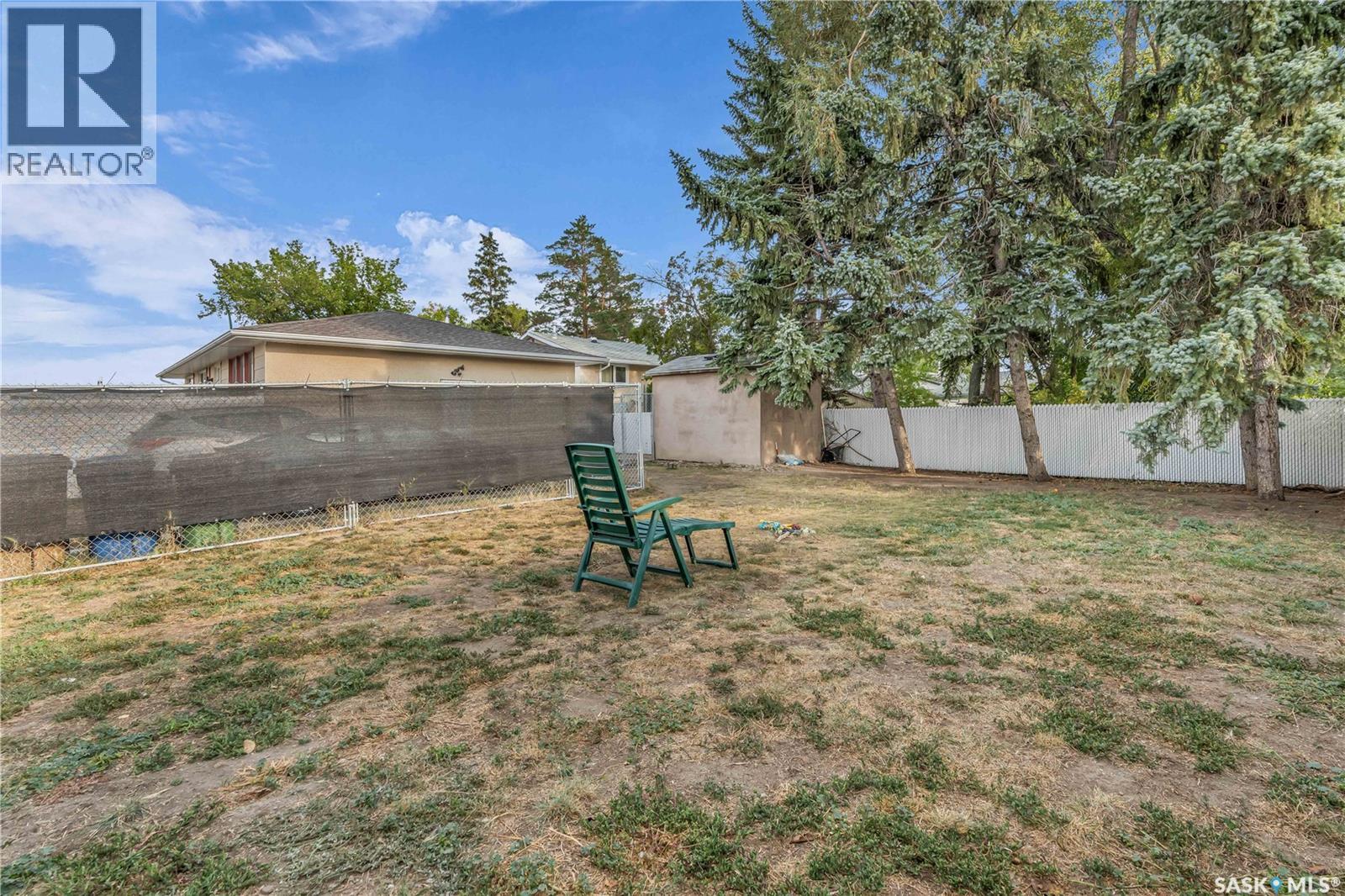 1755 9th Avenue E, Regina, Saskatchewan  S4N 4L7 - Photo 19 - SK021958