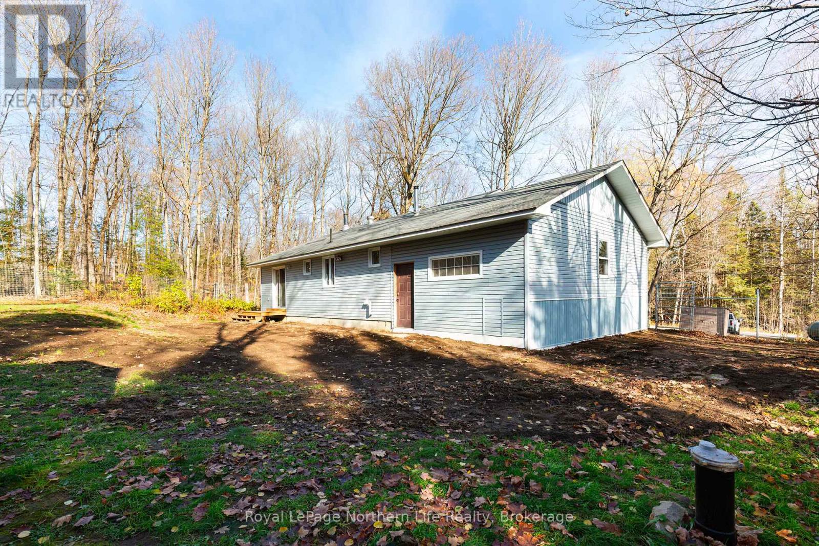 566 Deer Lake Road, Parry Sound Remote Area, Ontario  P0A 1X0 - Photo 34 - X12501898