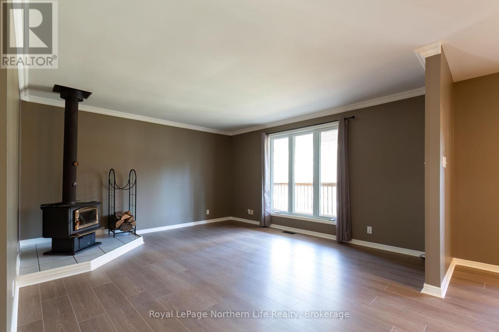 566 Deer Lake Road, Parry Sound Remote Area, Ontario  P0A 1X0 - Photo 9 - X12501898