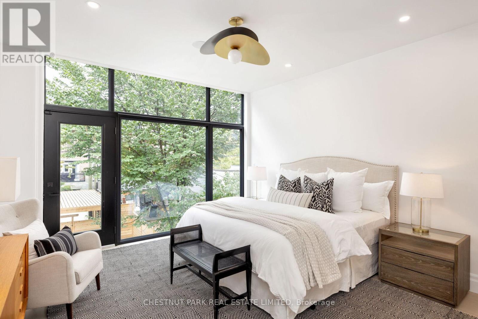 112 Givins Street, Toronto, Ontario  M6J 2X9 - Photo 22 - C12501702