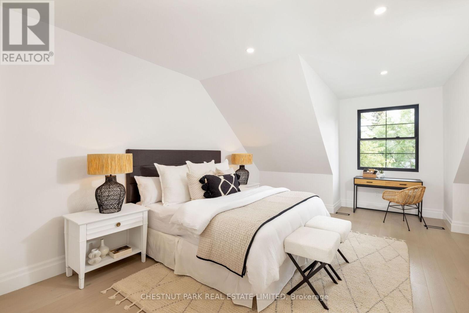 112 Givins Street, Toronto, Ontario  M6J 2X9 - Photo 31 - C12501702