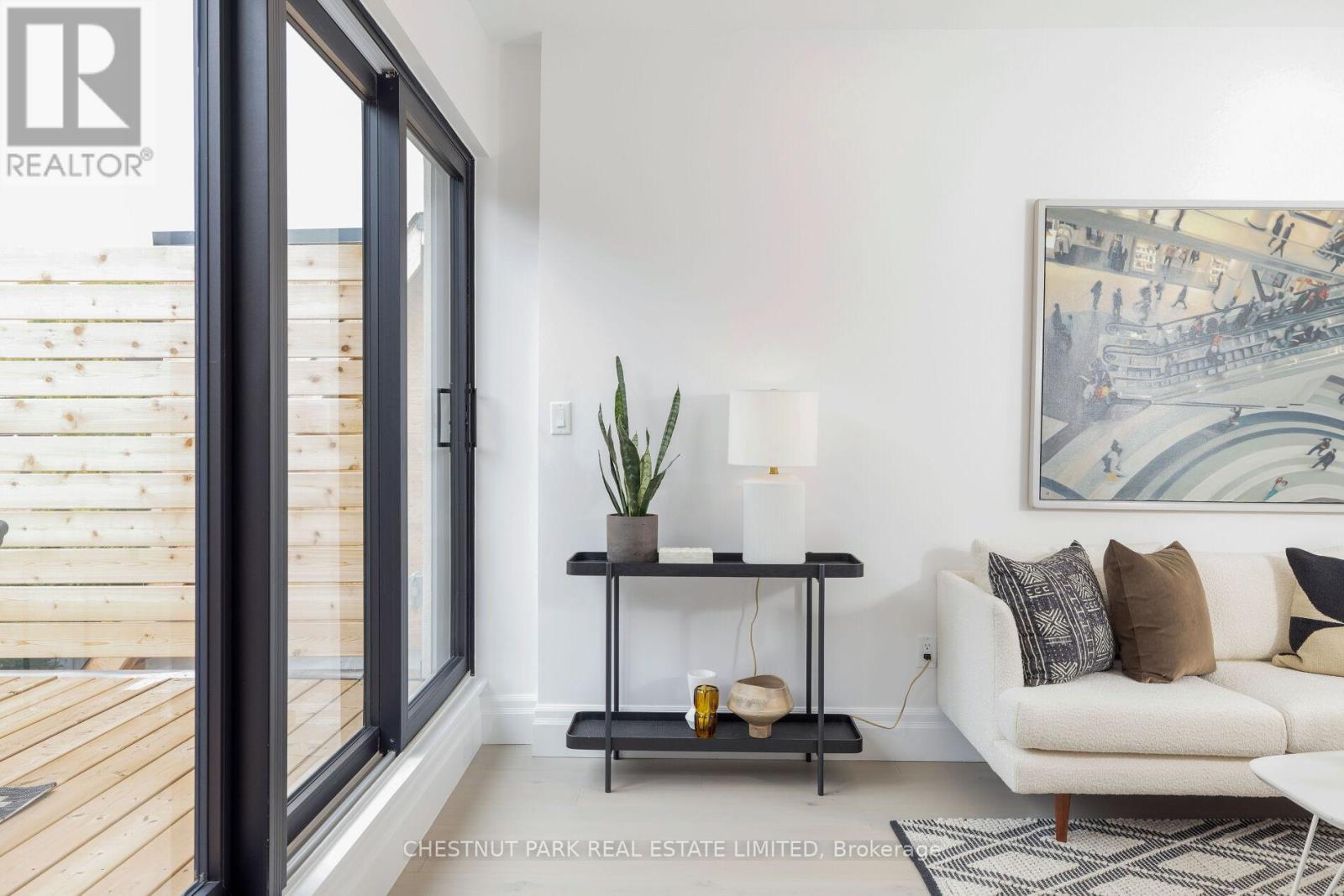 112 Givins Street, Toronto, Ontario  M6J 2X9 - Photo 34 - C12501702