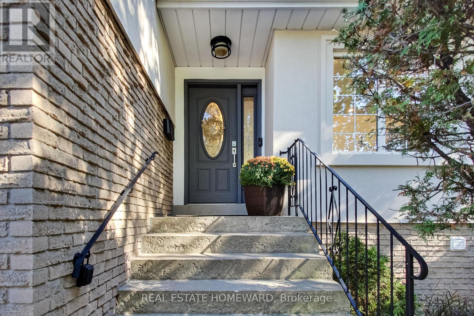 27 Sari Crescent, Toronto, Ontario  M1E 4W3 - Photo 44 - E12501722