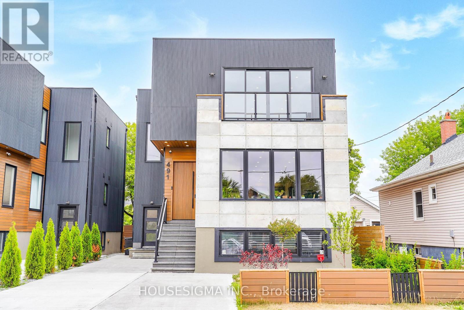 491 DREW STREET, Oshawa, Ontario