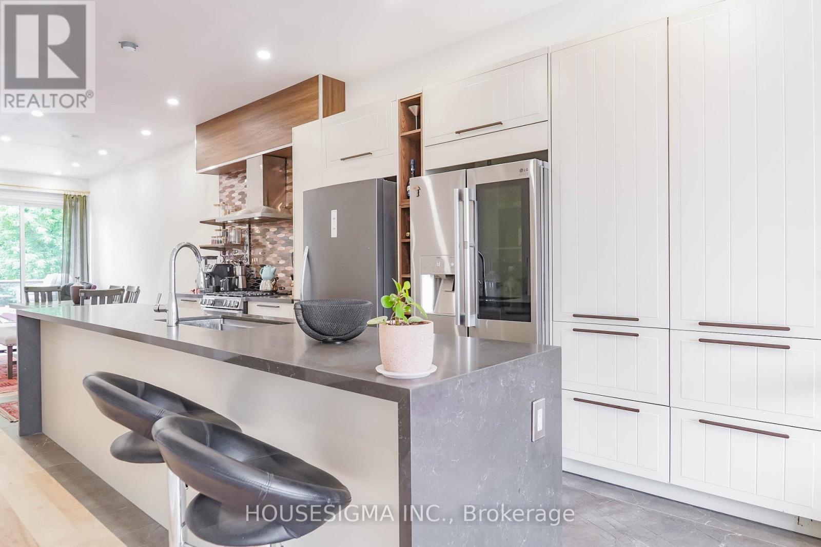 491 Drew Street, Oshawa, Ontario  L1H 5B8 - Photo 11 - E12501732