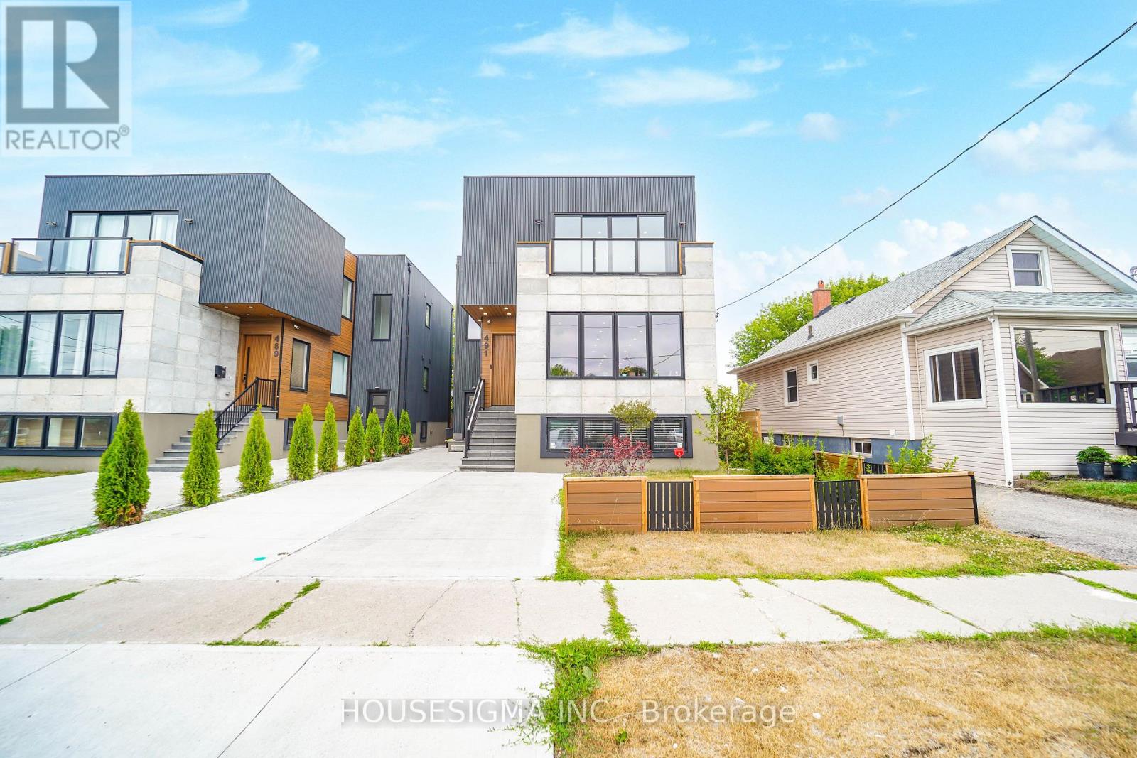 491 Drew Street, Oshawa, Ontario  L1H 5B8 - Photo 2 - E12501732