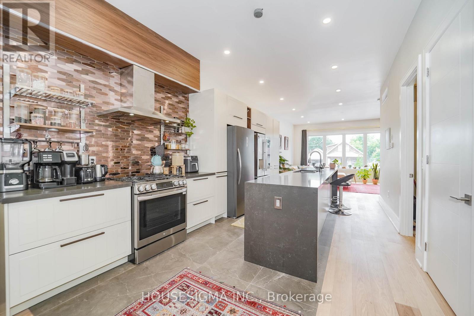 491 Drew Street, Oshawa, Ontario  L1H 5B8 - Photo 9 - E12501732