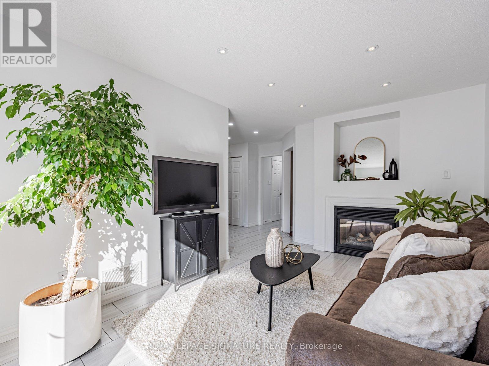 39 Lax Avenue, Ajax, Ontario  L1Z 1G7 - Photo 7 - E12501776