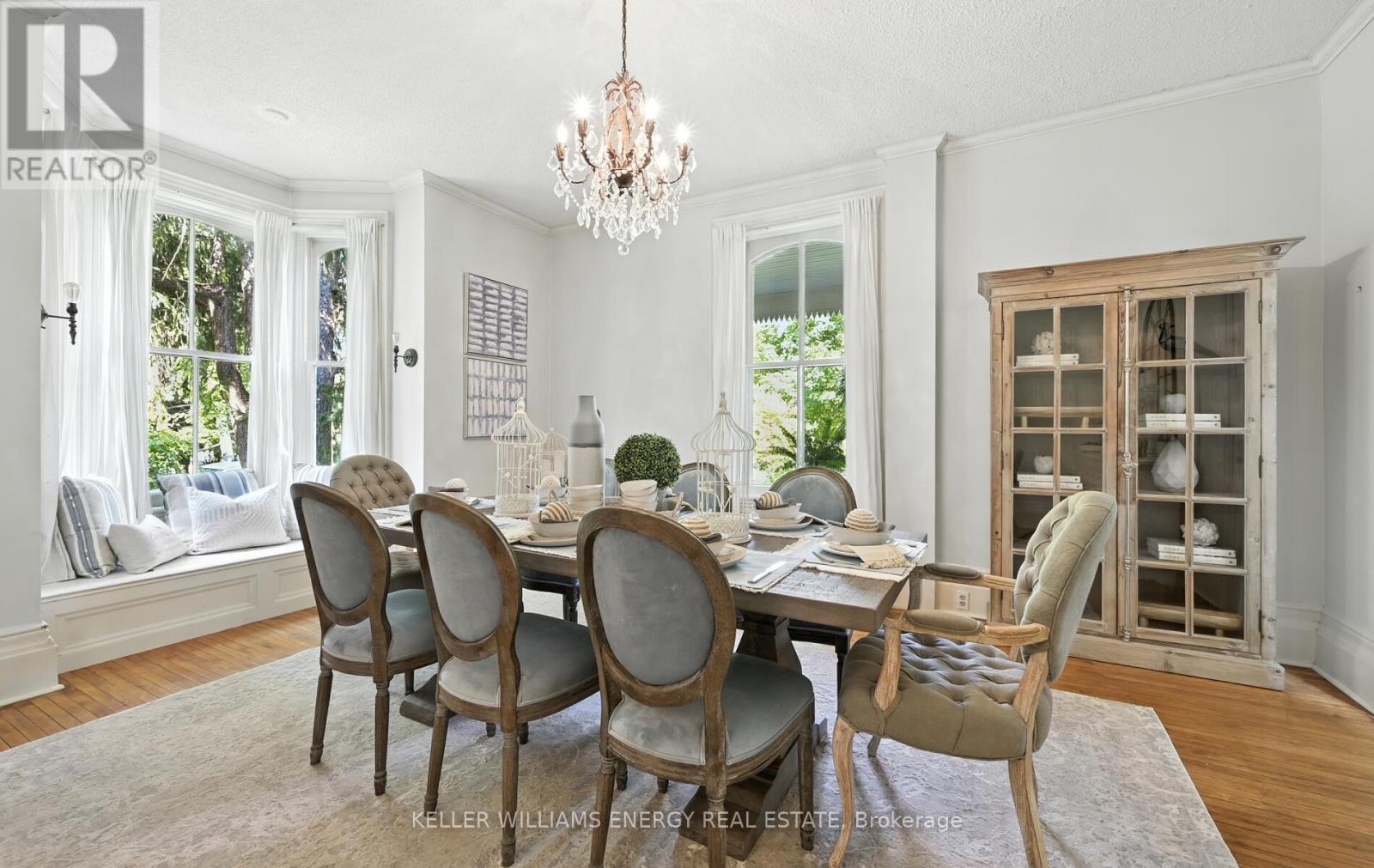 27 Columbus Road E, Oshawa, Ontario  L1H 0G3 - Photo 12 - E12373839