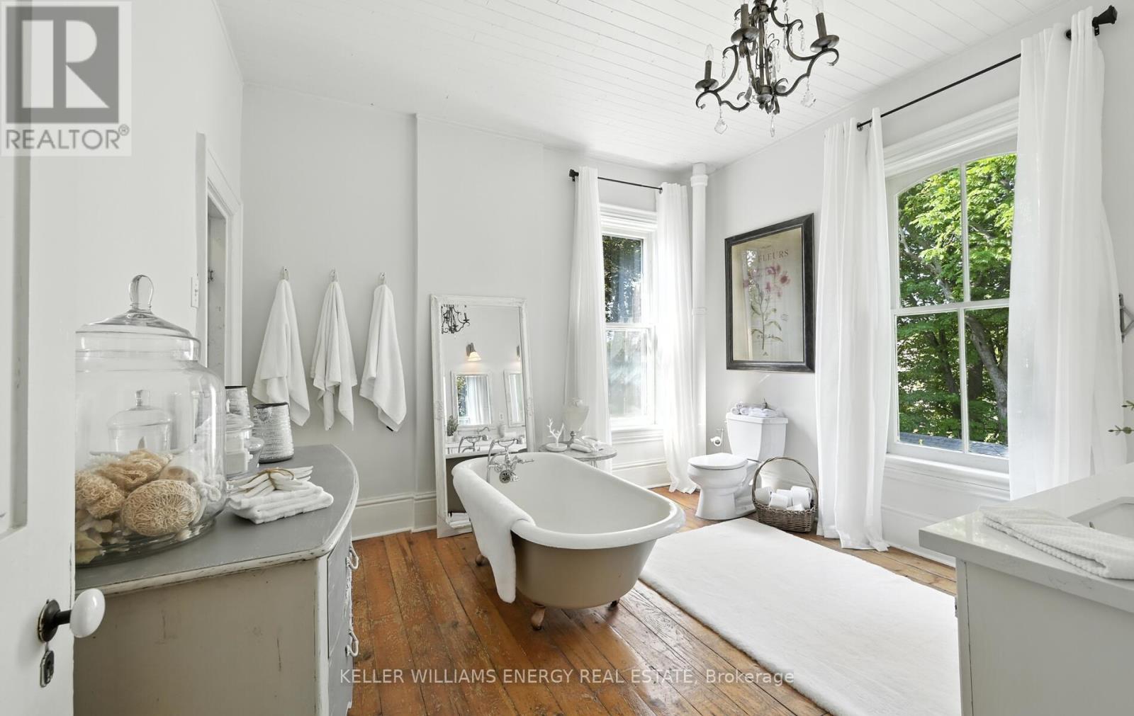 27 Columbus Road E, Oshawa, Ontario  L1H 0G3 - Photo 28 - E12373839