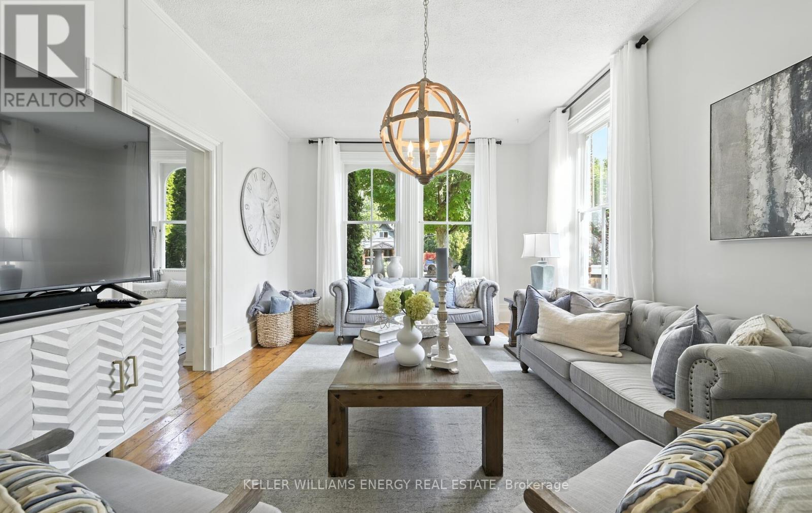 27 Columbus Road E, Oshawa, Ontario  L1H 0G3 - Photo 7 - E12373839