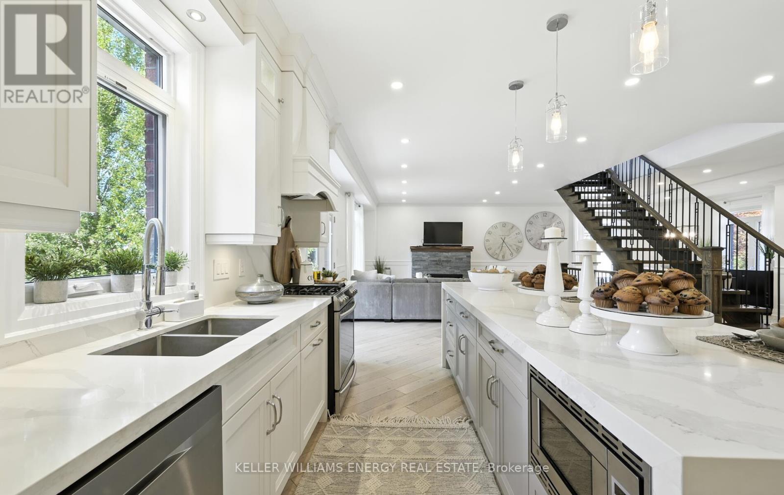 96 Kingsdale Drive, Oshawa, Ontario  L1G 2G2 - Photo 14 - E12381498