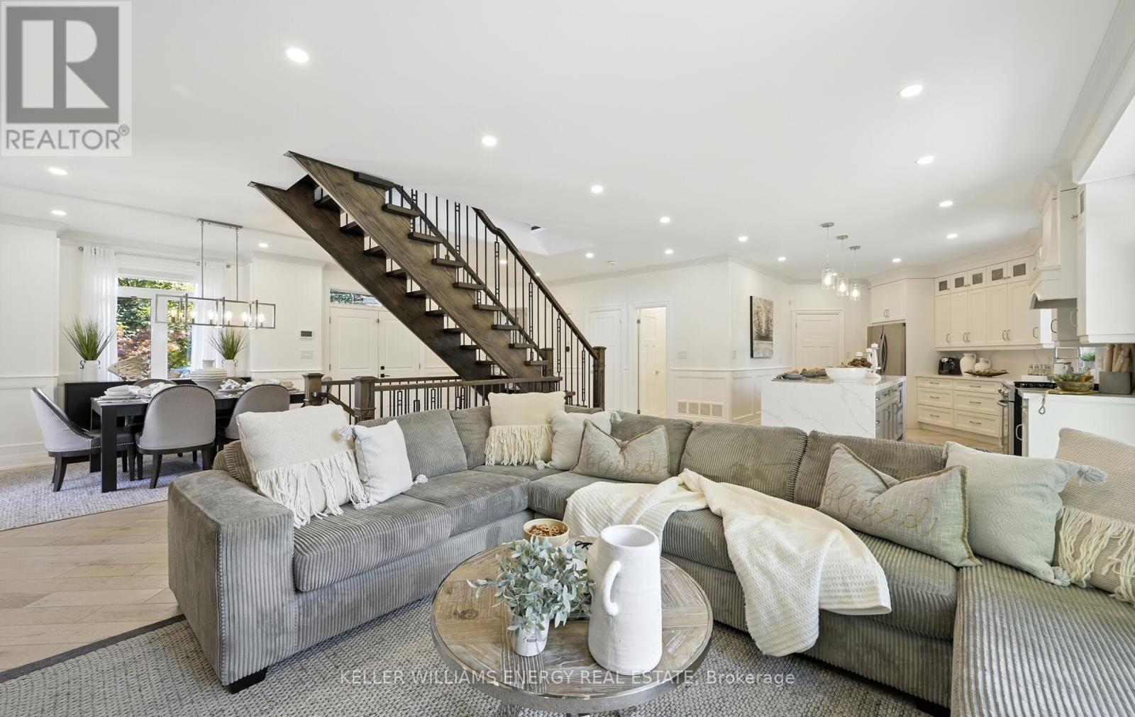 96 Kingsdale Drive, Oshawa, Ontario  L1G 2G2 - Photo 8 - E12381498