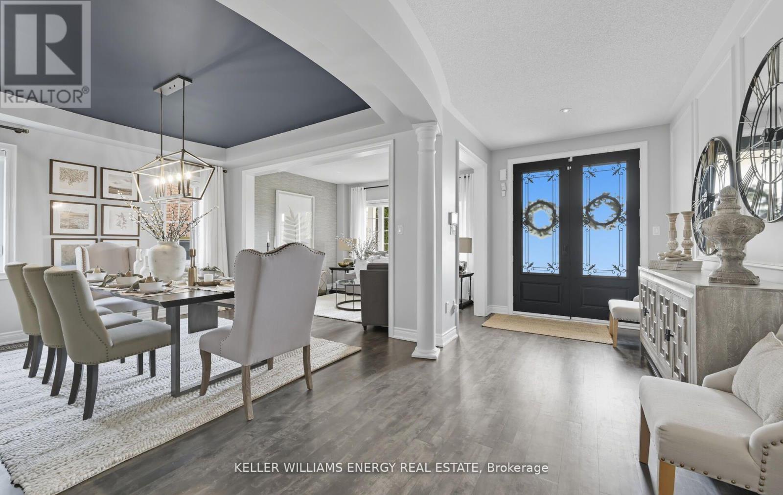 28 Coach Crescent, Whitby, Ontario  L1R 0K8 - Photo 2 - E12478428