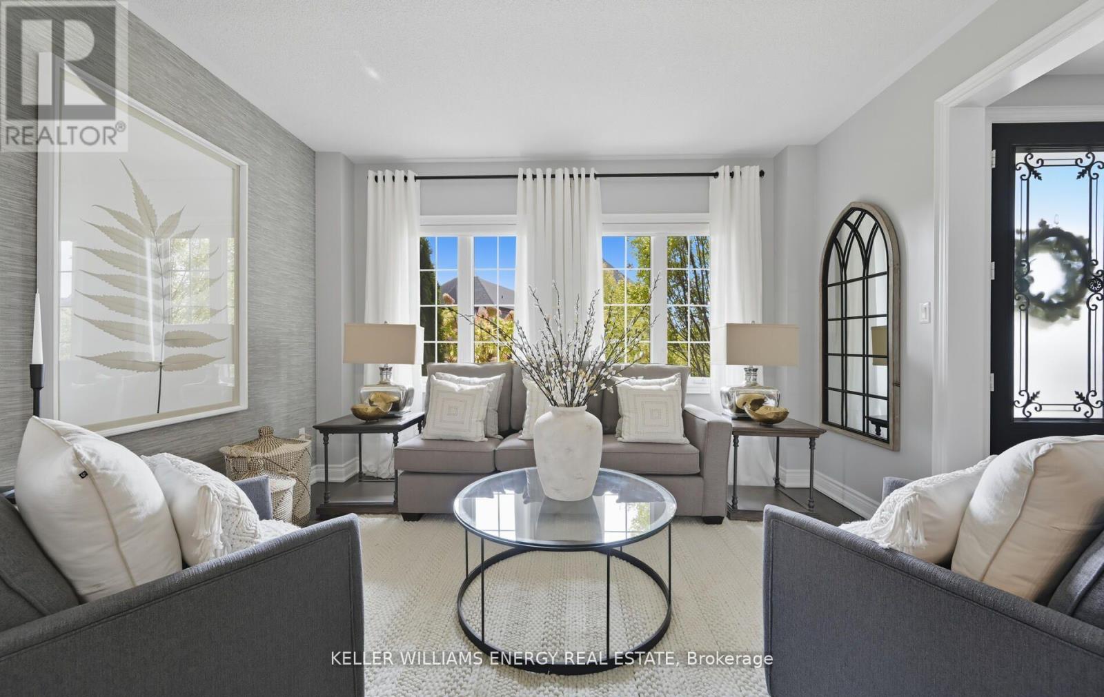 28 Coach Crescent, Whitby, Ontario  L1R 0K8 - Photo 6 - E12478428