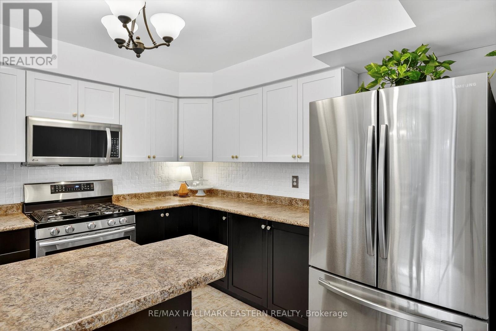 110 Sleeman Square, Clarington (Courtice), Ontario  L1E 3K5 - Photo 15 - E12501858