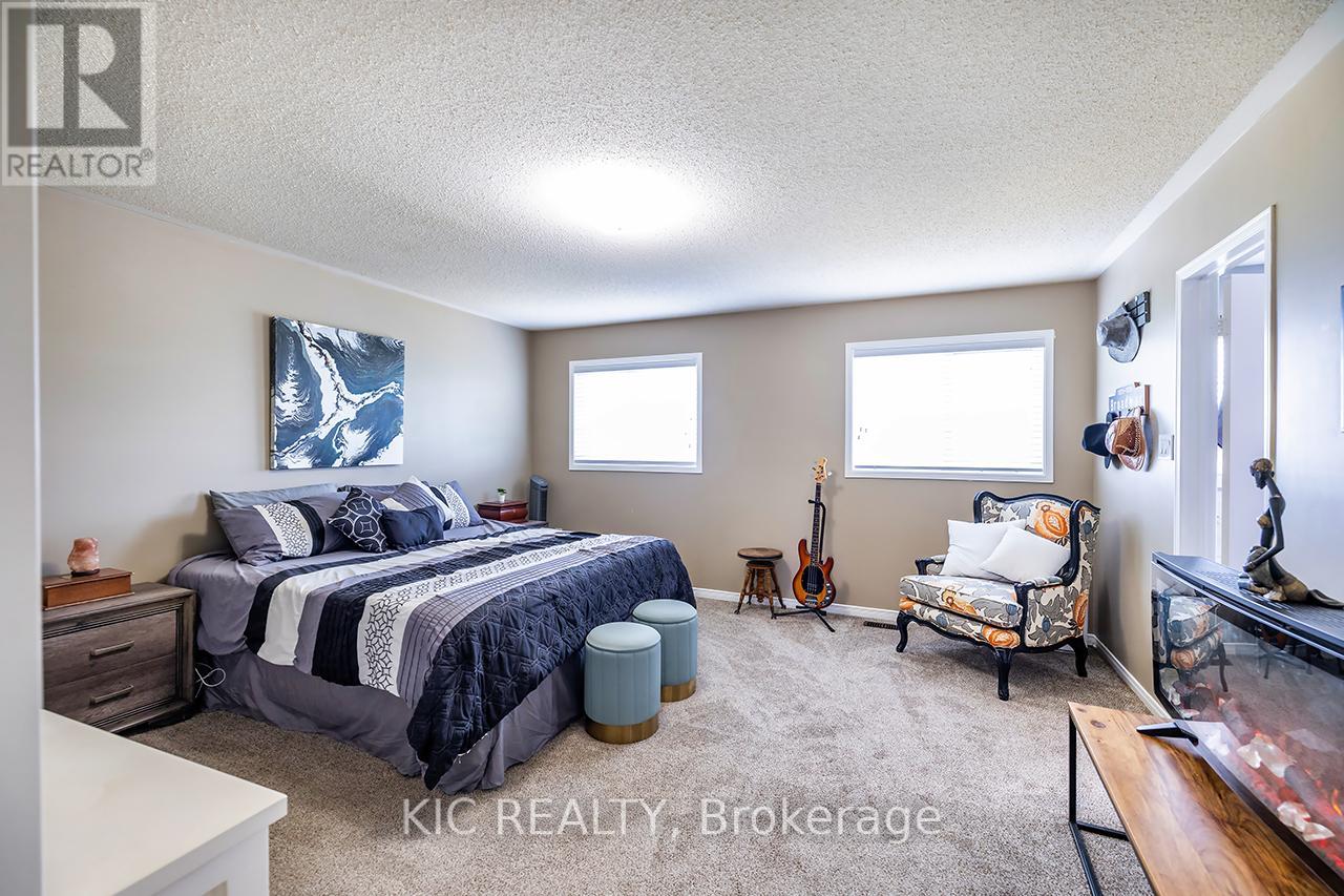 40 Puttingedge Drive, Whitby, Ontario  L1R 0H7 - Photo 22 - E12502058