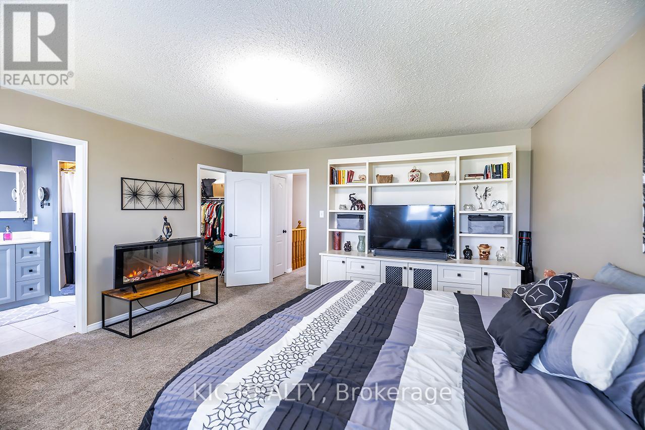 40 Puttingedge Drive, Whitby, Ontario  L1R 0H7 - Photo 24 - E12502058