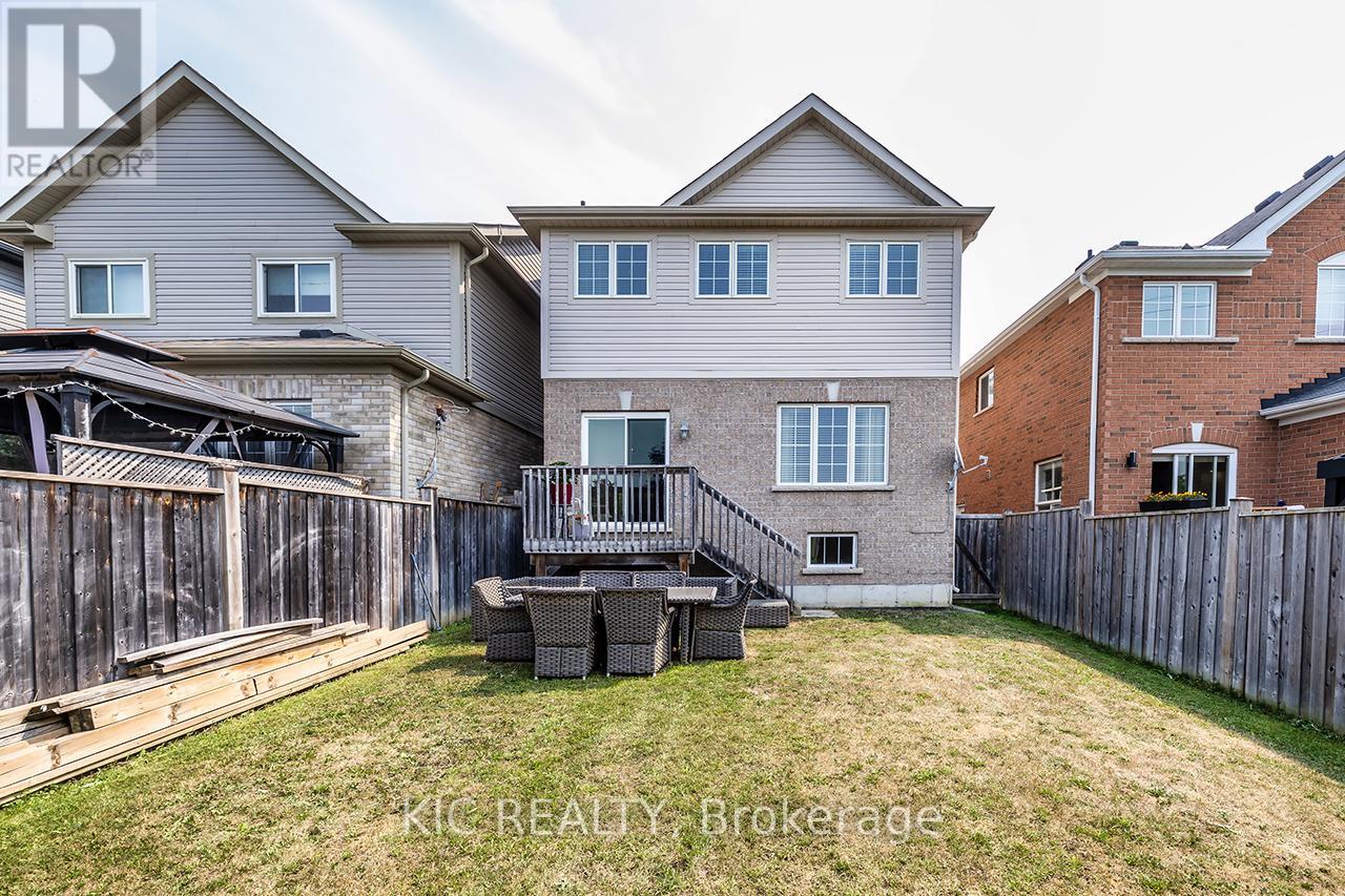 40 Puttingedge Drive, Whitby, Ontario  L1R 0H7 - Photo 34 - E12502058