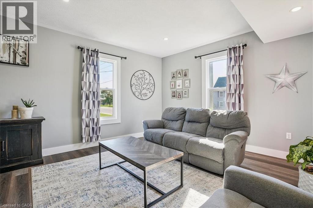 15 Main Avenue E, Fisherville, Ontario  N0A 1G0 - Photo 11 - 40776922