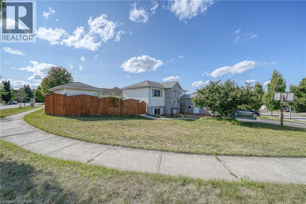 50 Pebble Beach Court, Woodstock, Ontario  N4S 8X2 - Photo 2 - 40780951