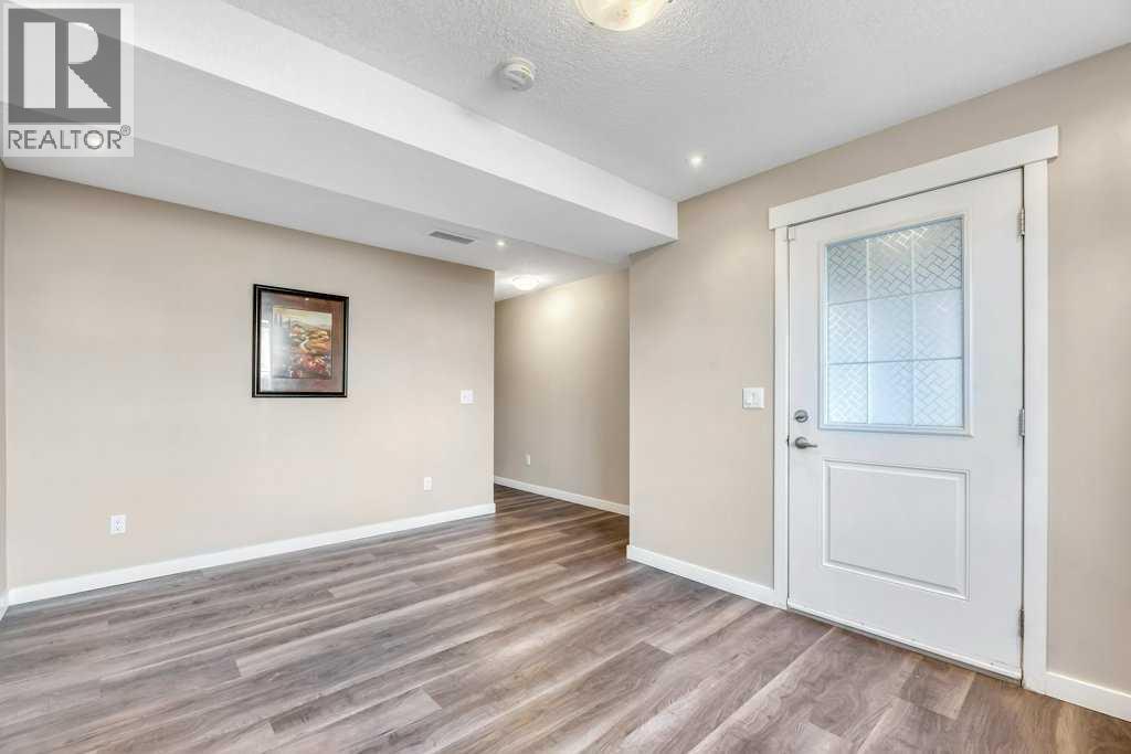 2450 Baysprings Link Sw, Airdrie, Alberta  T4B 3V2 - Photo 36 - A2266469