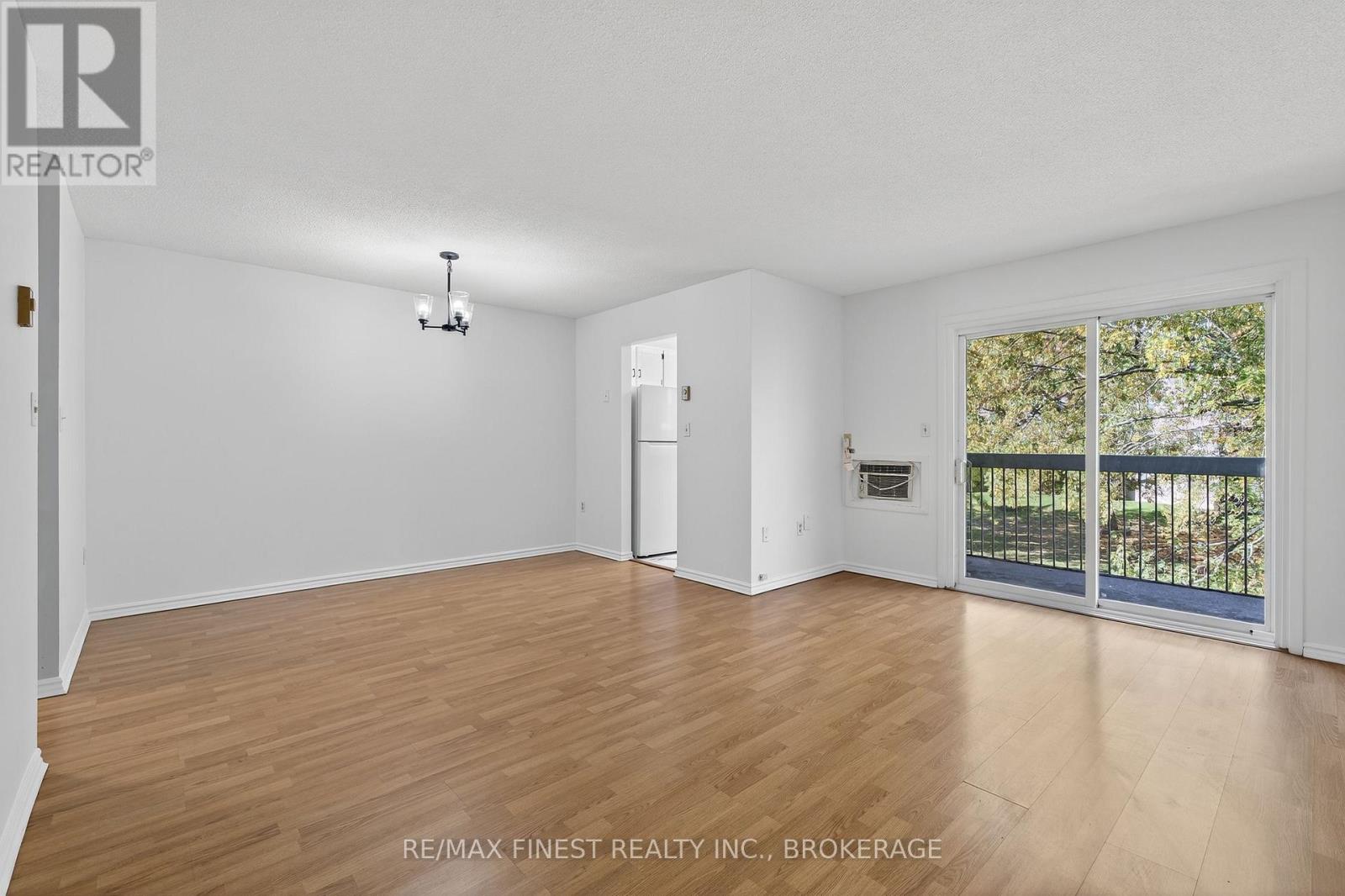 303 - 1010 Pembridge Crescent, Kingston (North Of Taylor-Kidd Blvd), Ontario  K7P 1A3 - Photo 9 - X12501932