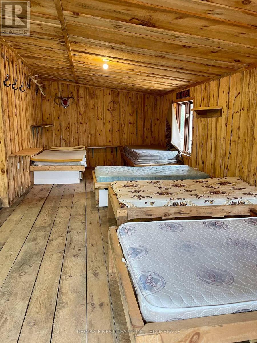 2223 Henderson Road, Frontenac (Frontenac Centre), Ontario  K0H 1K0 - Photo 6 - X12501944