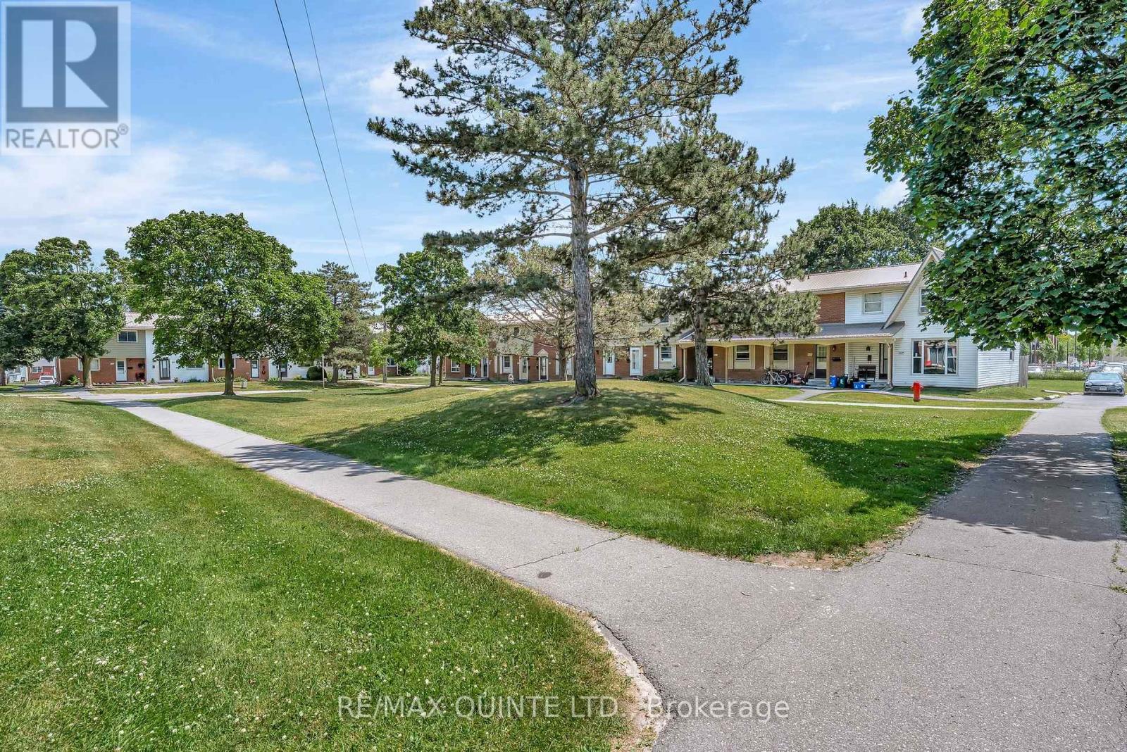 H- 203 North Park Street, Belleville, Ontario K8P 4T9 - Photo 30 - X12502098