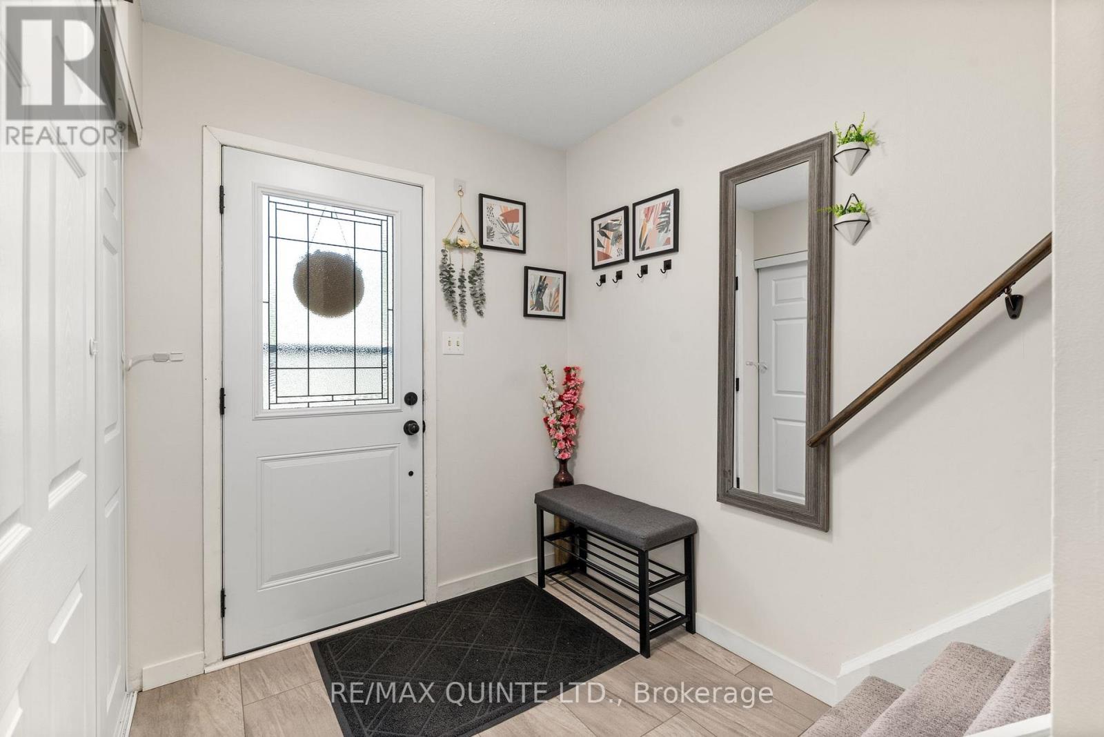 H- 203 North Park Street, Belleville, Ontario K8P 4T9 - Photo 8 - X12502098