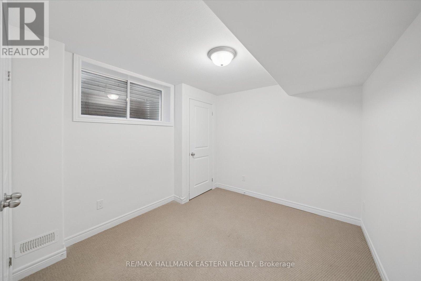 56 Flitton Avenue, Peterborough, Ontario K9H 0G5 - Photo 26 - X12502110