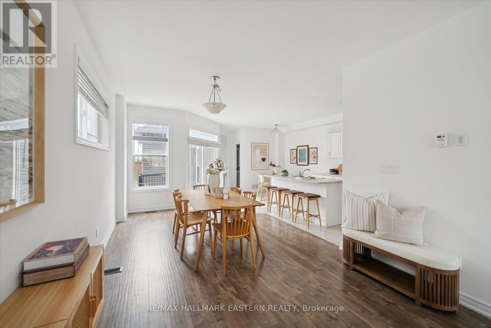 56 Flitton Avenue, Peterborough, Ontario K9H 0G5 - Photo 8 - X12502110