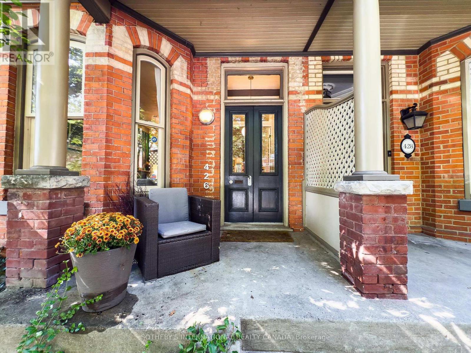 426 Sackville Street, Toronto, Ontario  M4X 1S9 - Photo 3 - C12421466