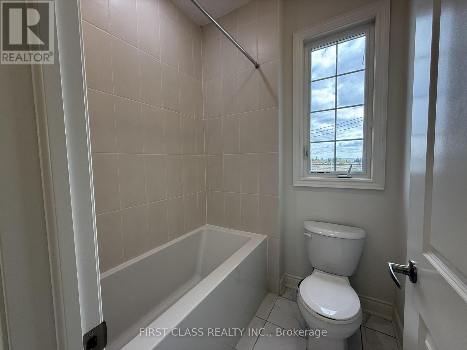 95 Boccella Crescent, Richmond Hill, Ontario  L4B 0H9 - Photo 31 - N12501686