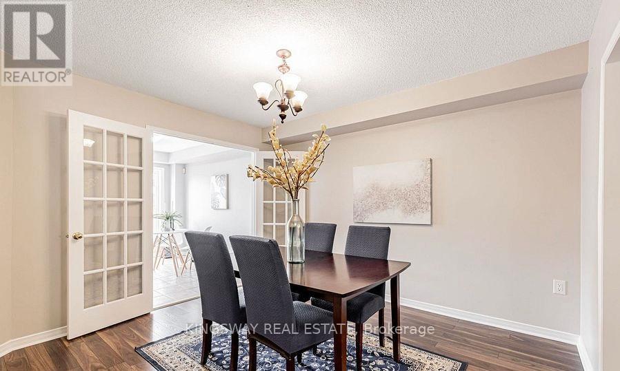 215 Equator Crescent, Vaughan (Vellore Village), Ontario  L6A 2Y1 - Photo 5 - N12501748