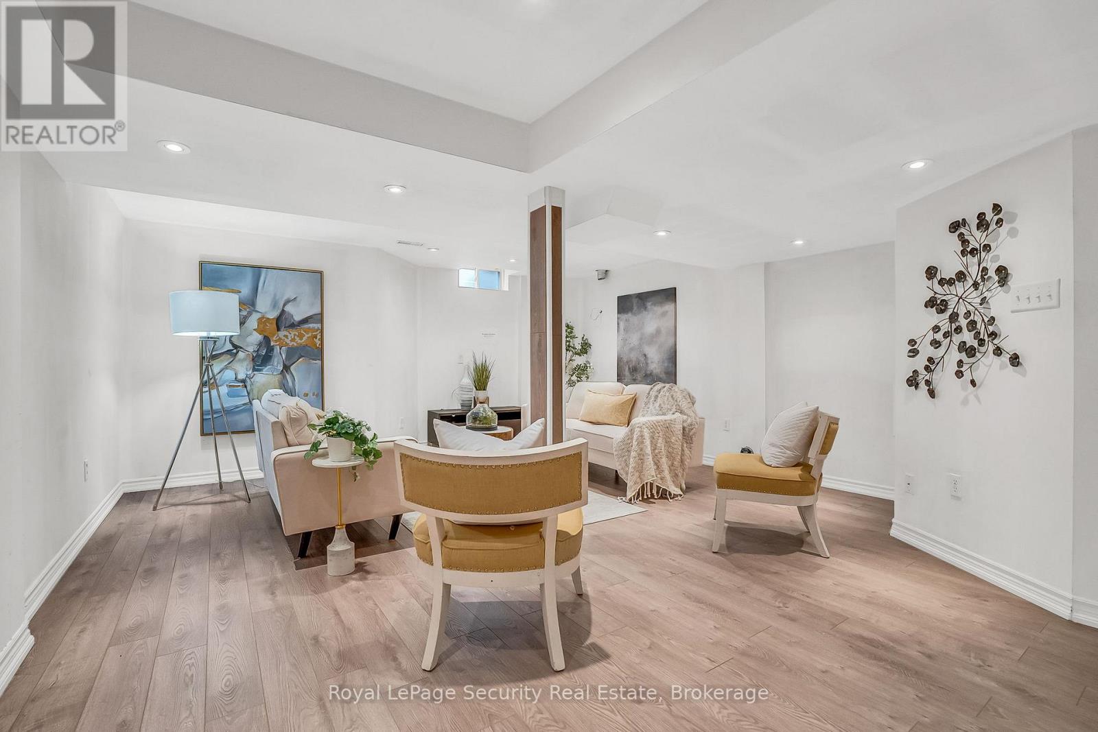 150 Royal Appian Crescent, Vaughan, Ontario  L4K 5L7 - Photo 42 - N12501754