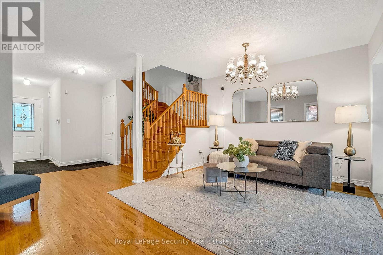 150 Royal Appian Crescent, Vaughan, Ontario  L4K 5L7 - Photo 9 - N12501754