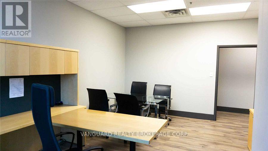 200 - 8810 Jane Street, Vaughan, Ontario  L4K 2M9 - Photo 13 - N12501794