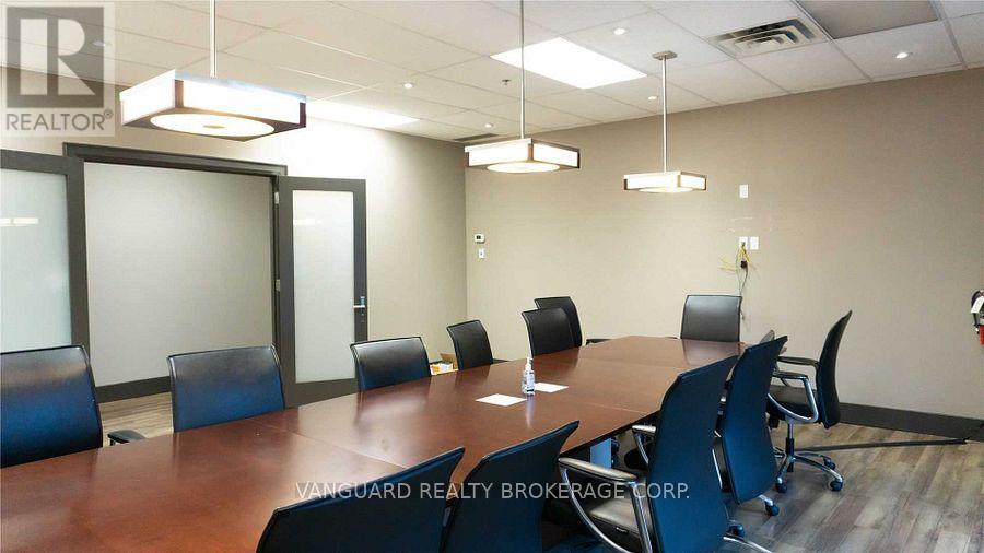 200 - 8810 Jane Street, Vaughan, Ontario  L4K 2M9 - Photo 16 - N12501794