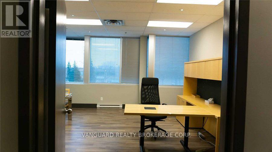 200 - 8810 Jane Street, Vaughan, Ontario  L4K 2M9 - Photo 17 - N12501794