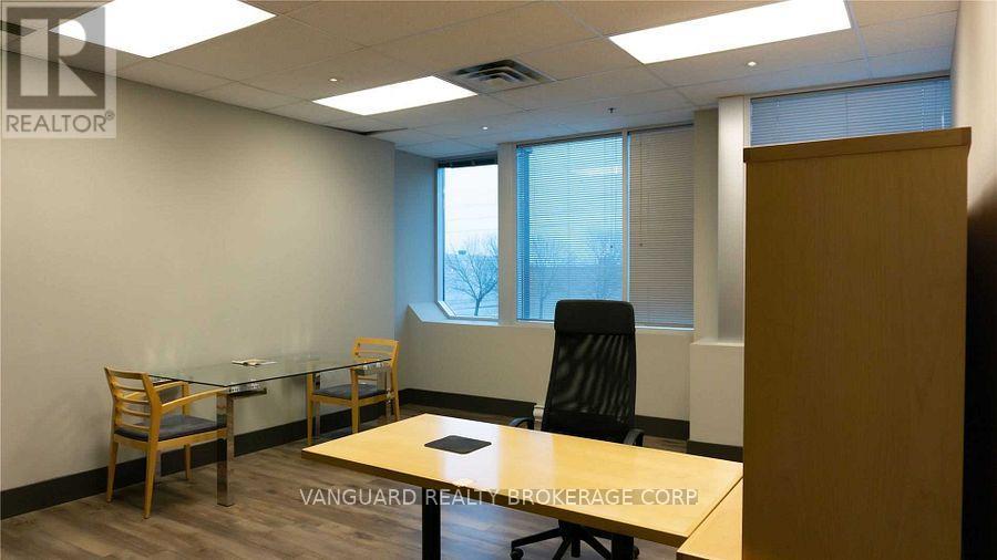 200 - 8810 Jane Street, Vaughan, Ontario  L4K 2M9 - Photo 18 - N12501794