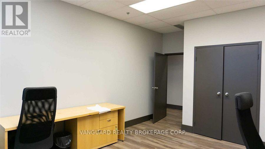 200 - 8810 Jane Street, Vaughan, Ontario  L4K 2M9 - Photo 22 - N12501794