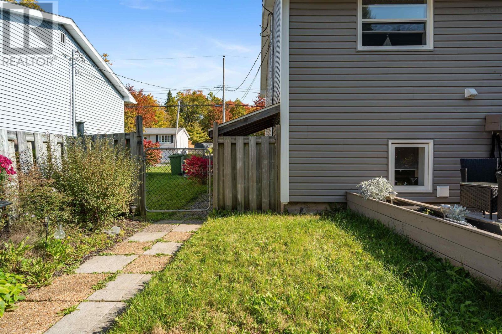 82 Sunnyvale Crescent, Lower Sackville, Nova Scotia  B4E 2G9 - Photo 10 - 202525314