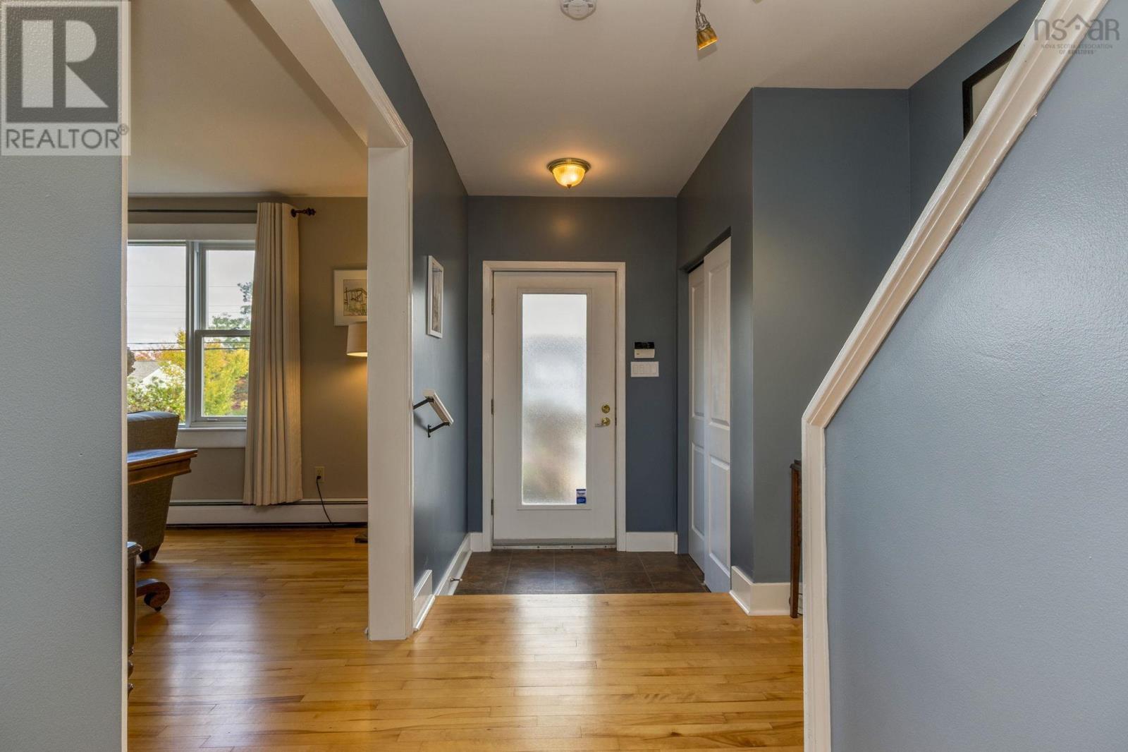 259 Joffre Street, Dartmouth, Nova Scotia  B2Y 3E2 - Photo 3 - 202526322