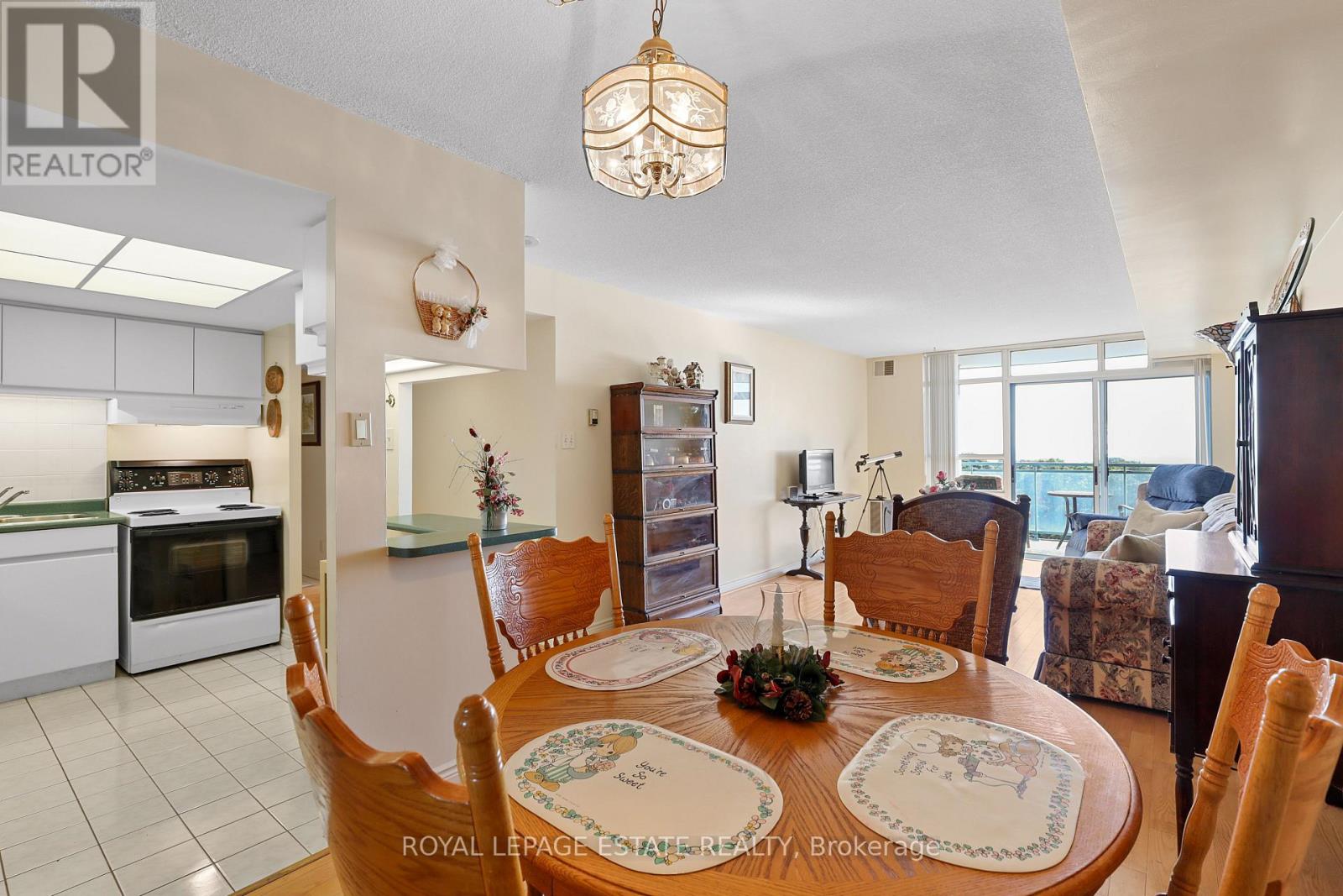 1003 - 1093 Kingston Road S, Toronto, Ontario  M1N 4E2 - Photo 7 - E12463886