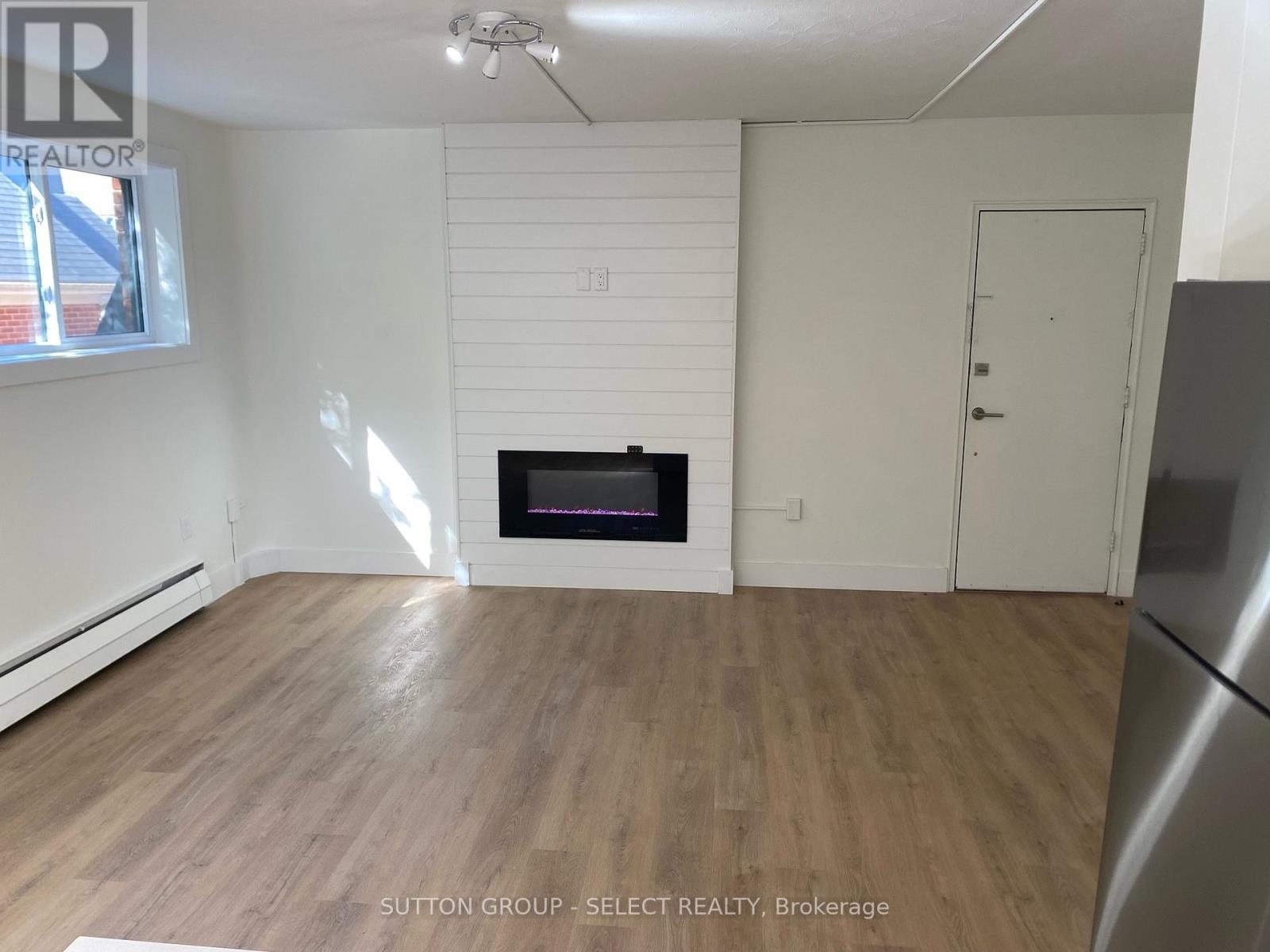 894 Adelaide Street N, London East (East C), Ontario  N5Y 2M5 - Photo 17 - X12501830