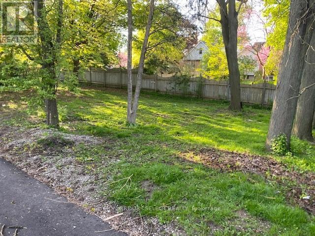 894 Adelaide Street N, London East (East C), Ontario  N5Y 2M5 - Photo 21 - X12501830