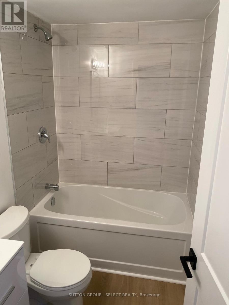 894 Adelaide Street N, London East (East C), Ontario  N5Y 2M5 - Photo 7 - X12501830